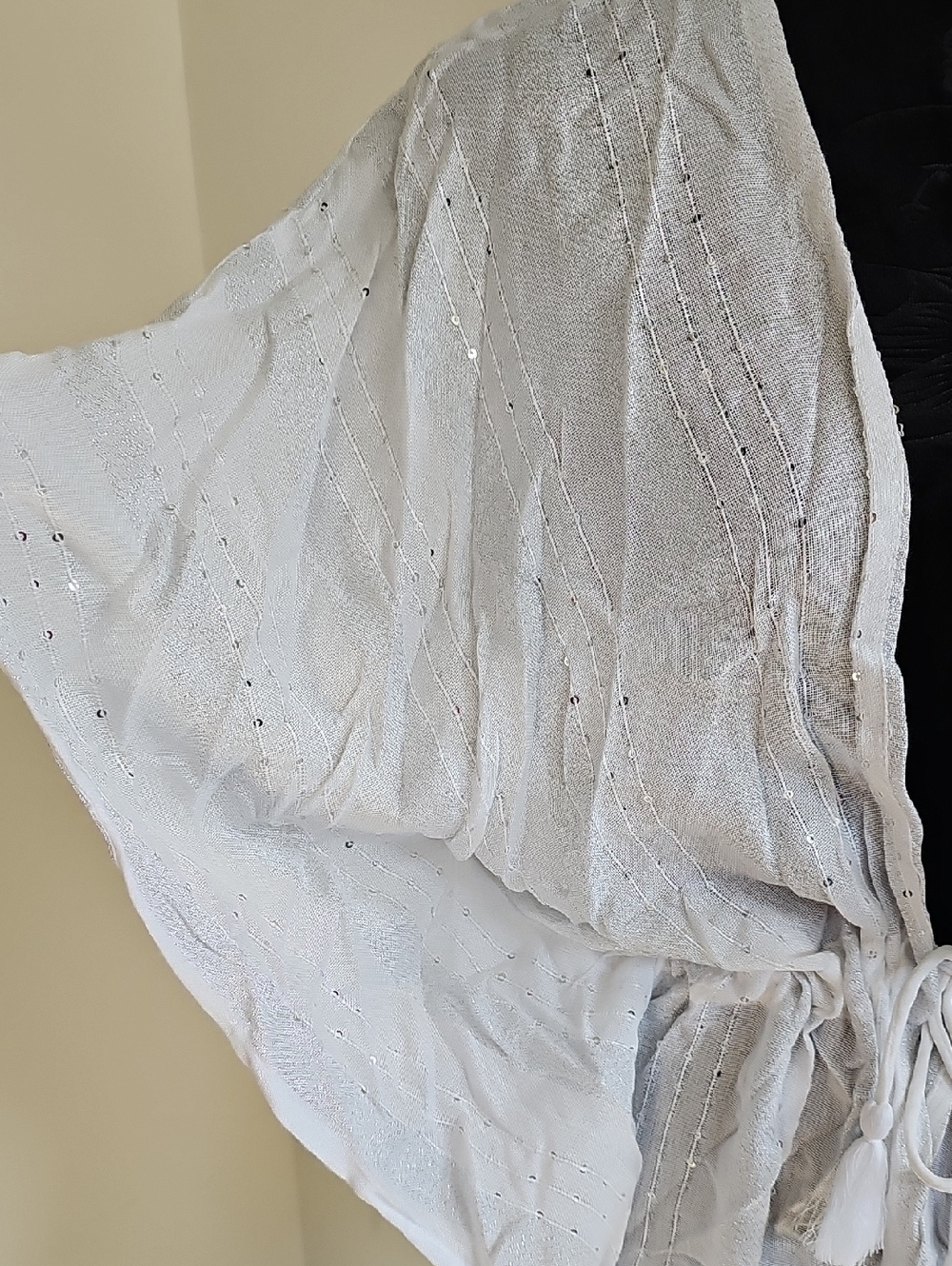 NWT Raviya White Beach Cover Up with Sequins, Size S/M - Picture 4 of 12